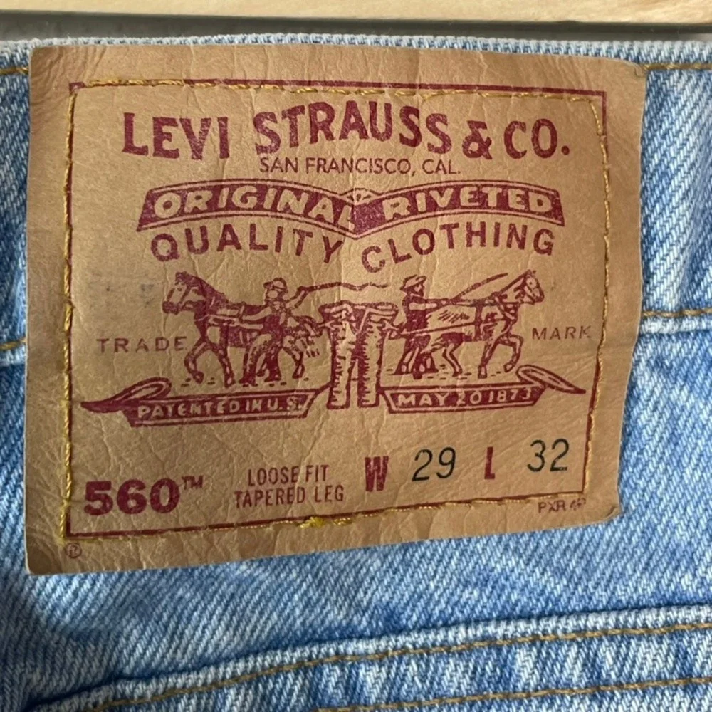 Levis 560 Red Tab Jeans Womens‎ 29x32 Light Wash Vintage 90s Loose Tapered USA